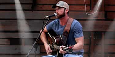 Image of Riley Green In Youngstown