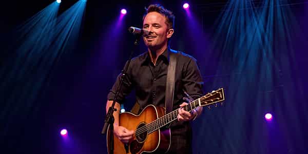 Image of Chris Tomlin In Honolulu