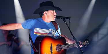 Image of Aaron Watson In El Campo