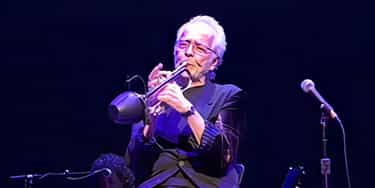 Image of Herb Alpert In Chicago