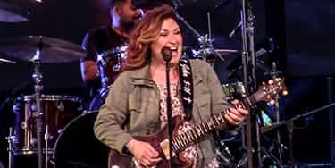 Image of Jo Dee Messina In Grand Junction
