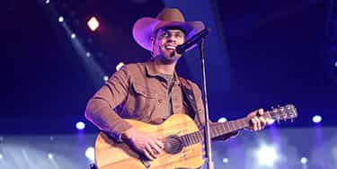 Image of Dustin Lynch In Las Vegas